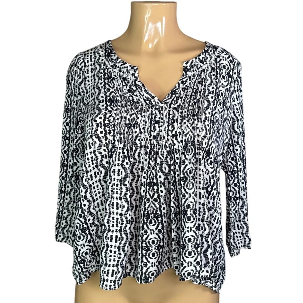 Anthropologie Vanessa Virginia Mahdia Black White Pleated Crop Sleeve Top SZ 2